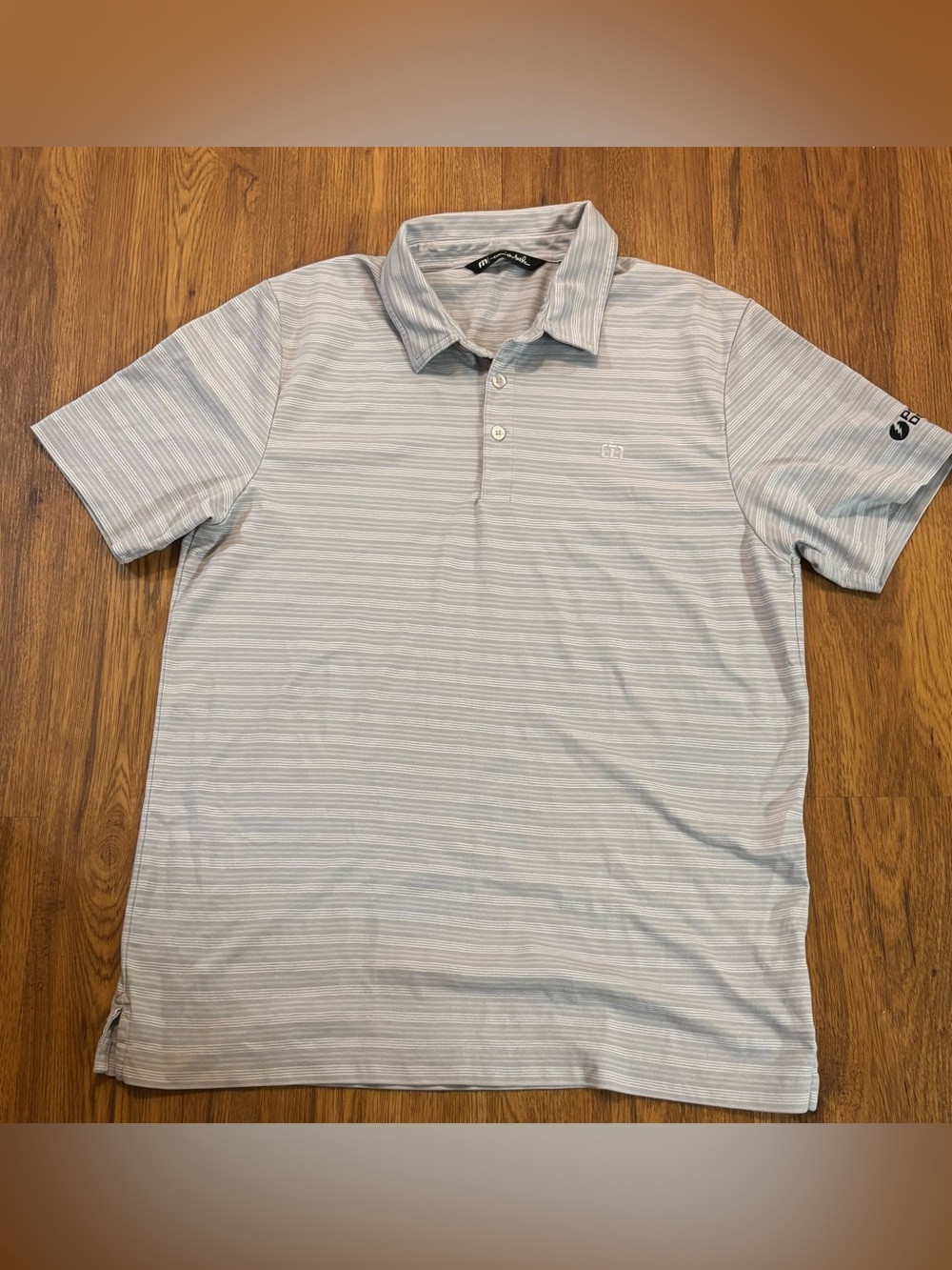 TravisMathew Men's Light Gray Heather Stripe Performance Golf Polo